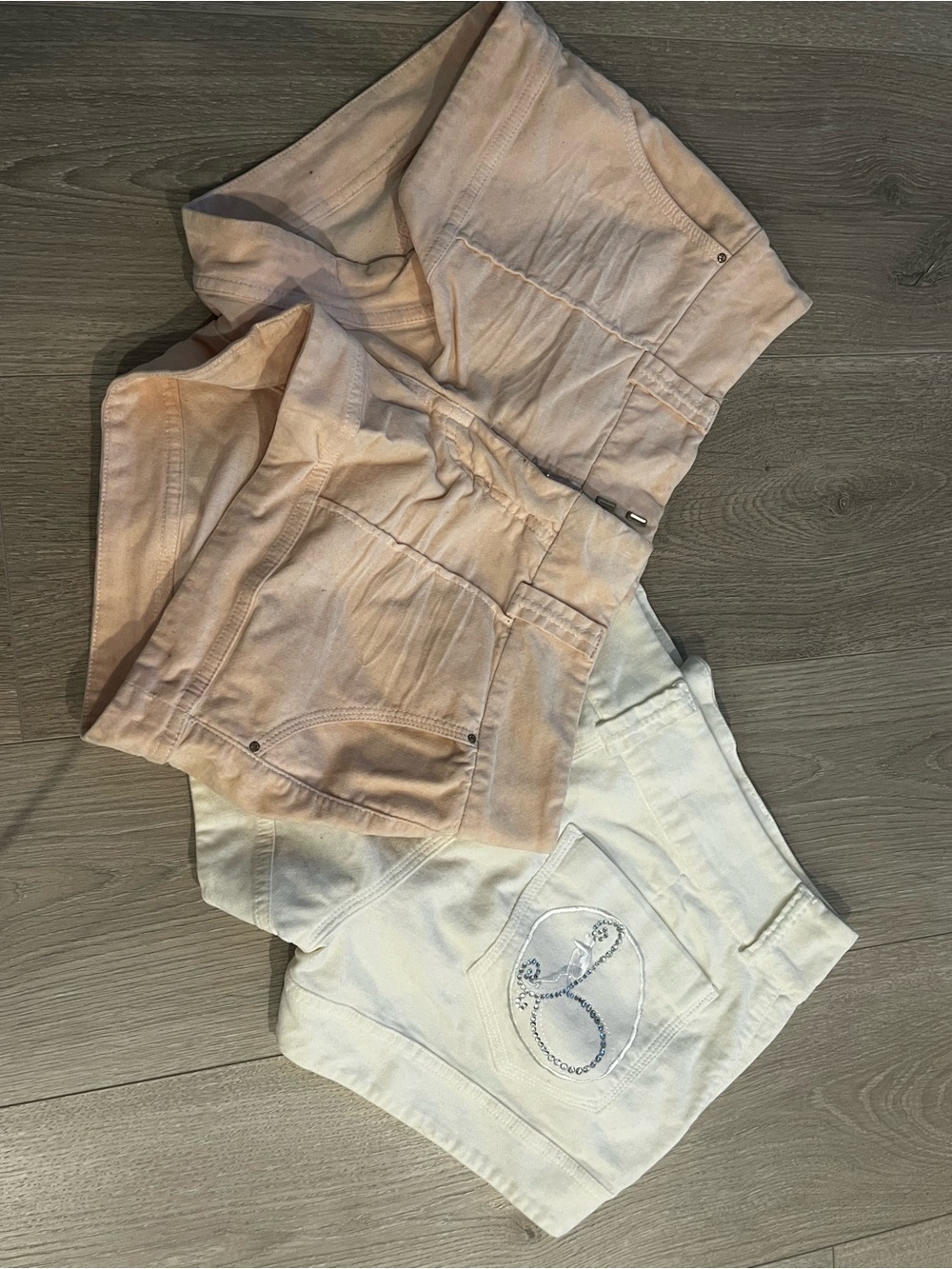 bebe Two-Pack Denim Shorts — Cream and Light Pink